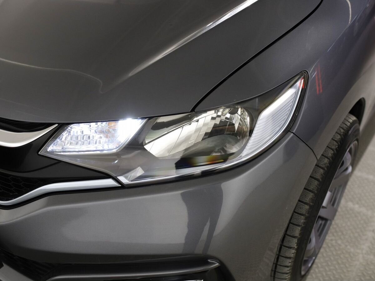 Honda Fit 2018 - фото автомобиля