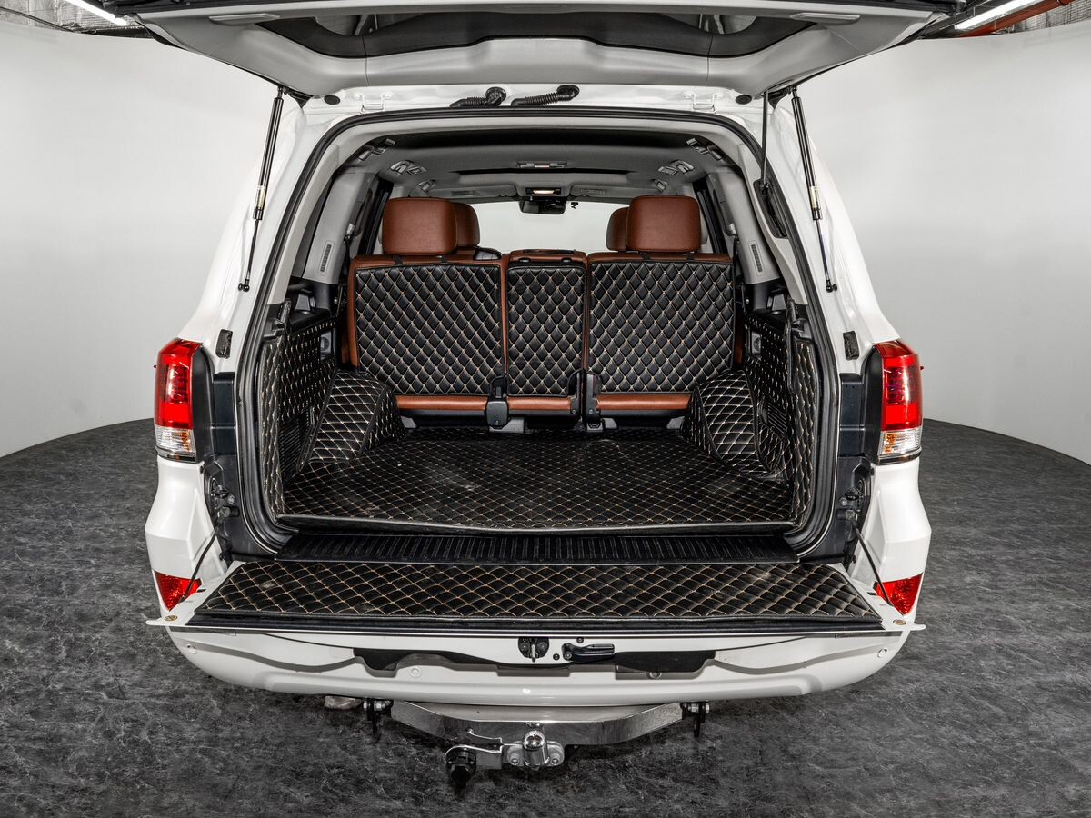 Toyota Land Cruiser 2016 - фото автомобиля