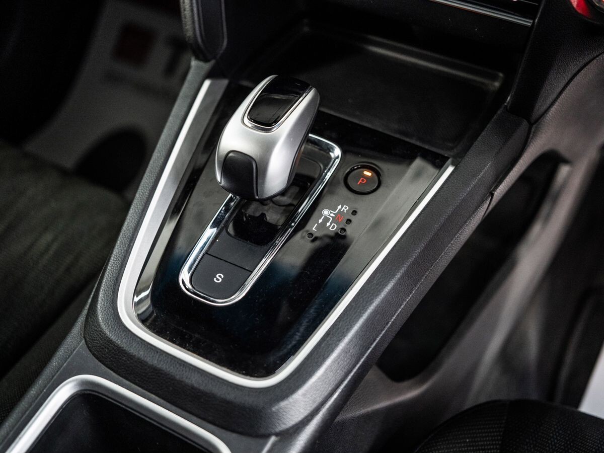 Honda Shuttle 2019 - фото автомобиля