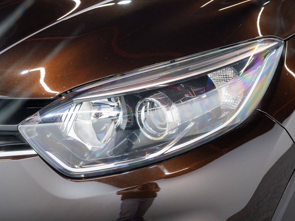 Renault Kaptur 2019 - фото автомобиля