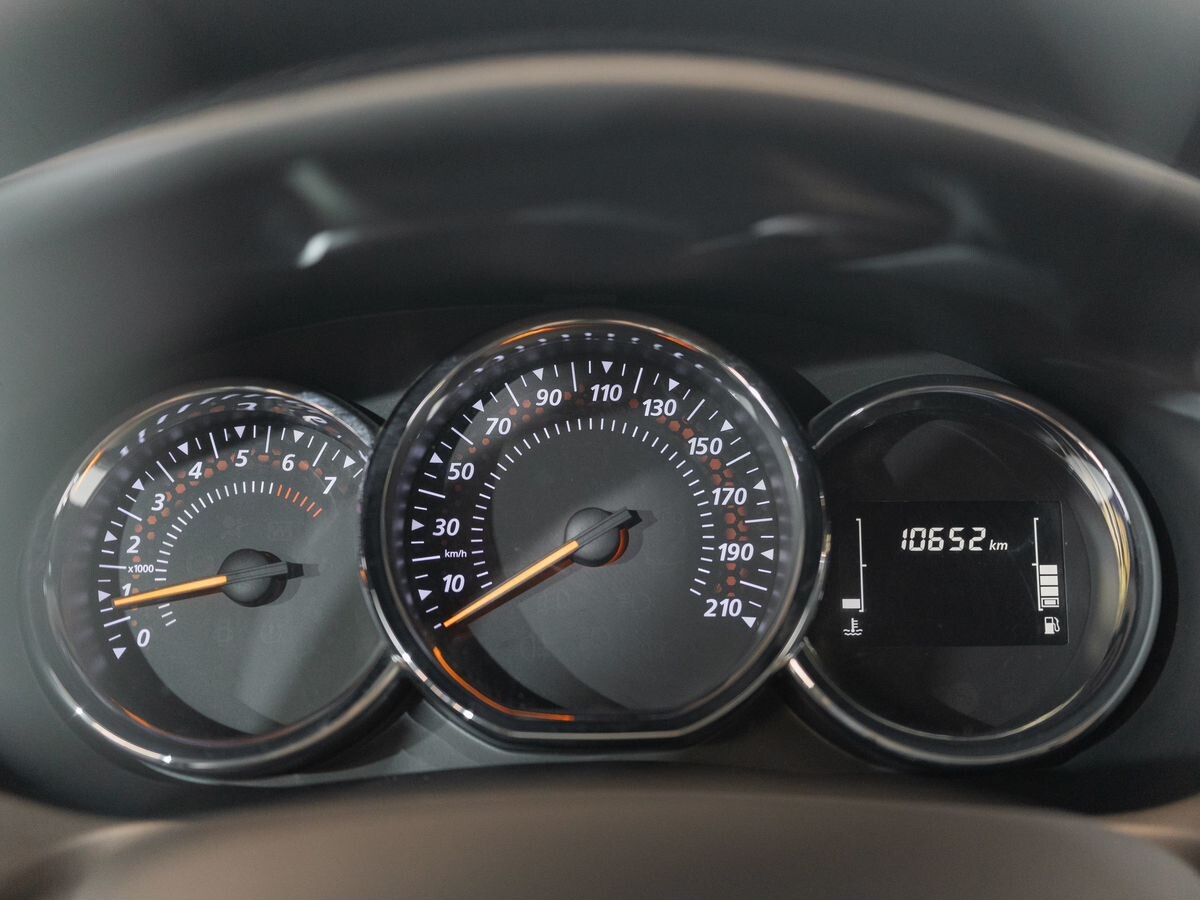 Renault Sandero 2020 - фото автомобиля