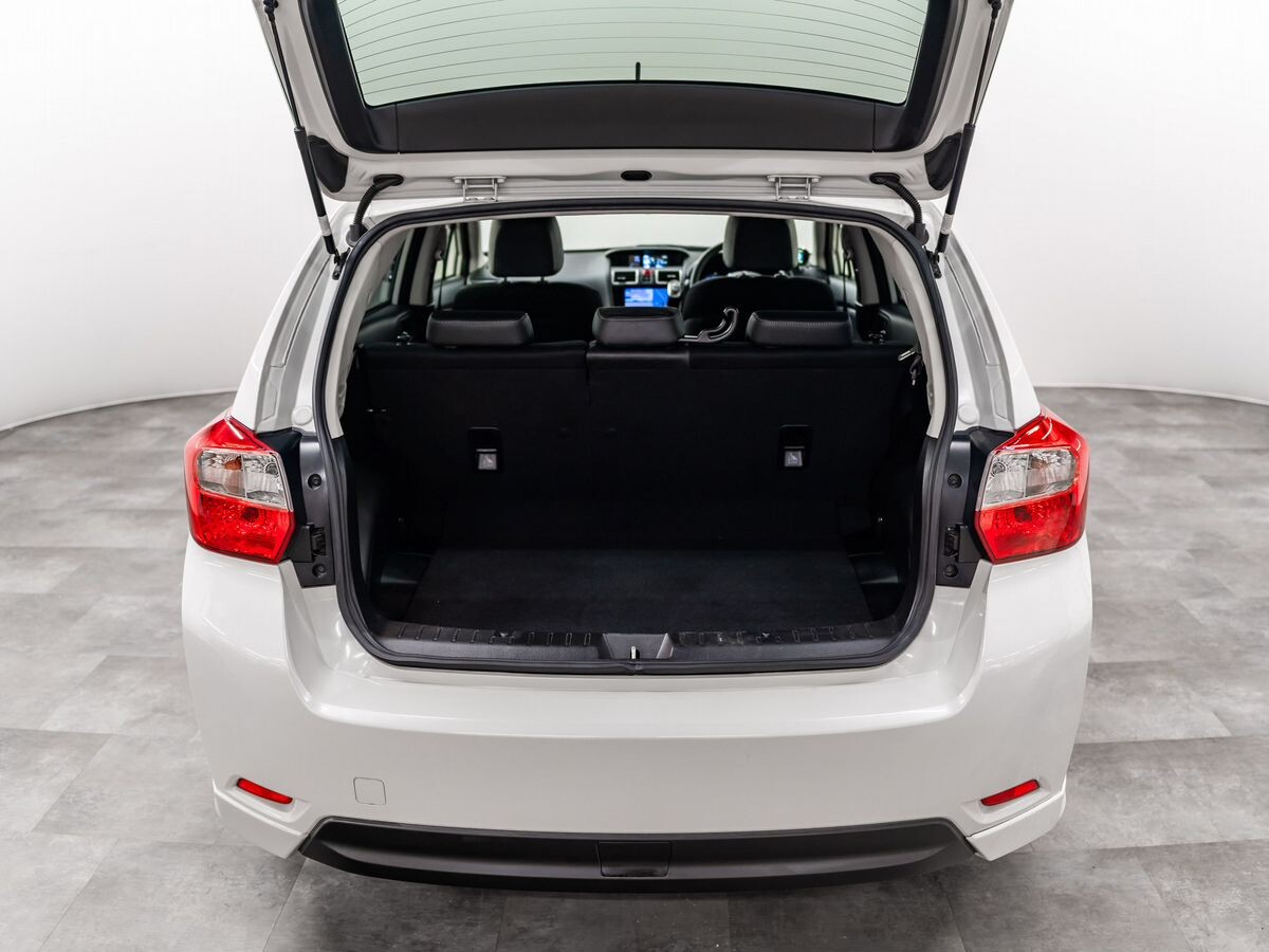 Subaru Impreza 2014 - фото автомобиля