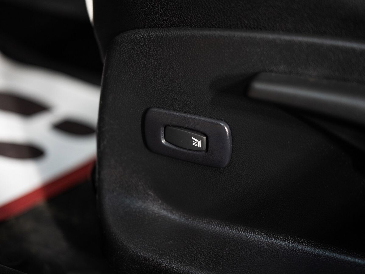 Renault Fluence 2013 - фото автомобиля