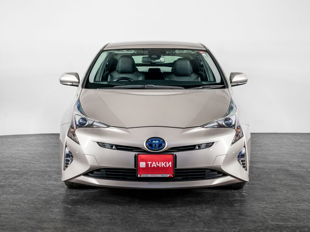 Toyota Prius 2016 - фото автомобиля