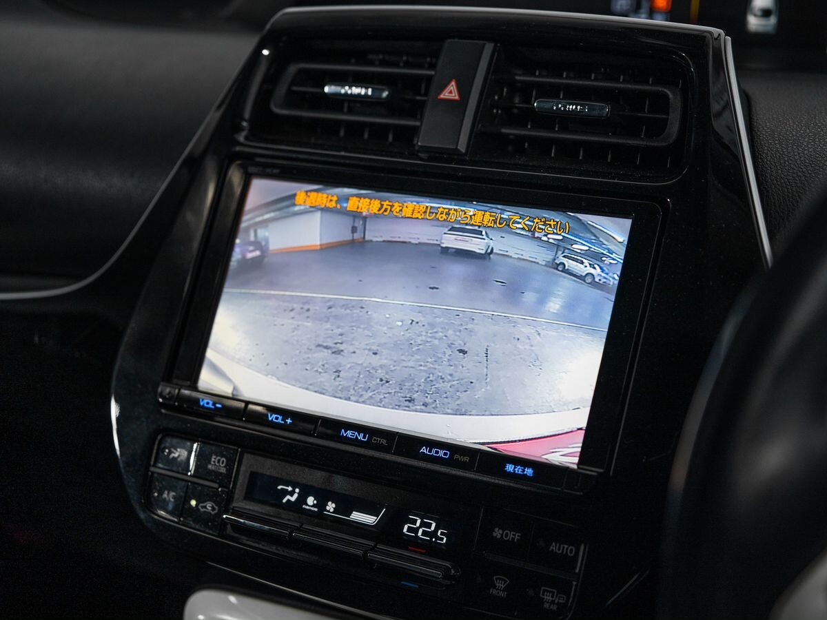 Toyota Prius 2016 - фото автомобиля