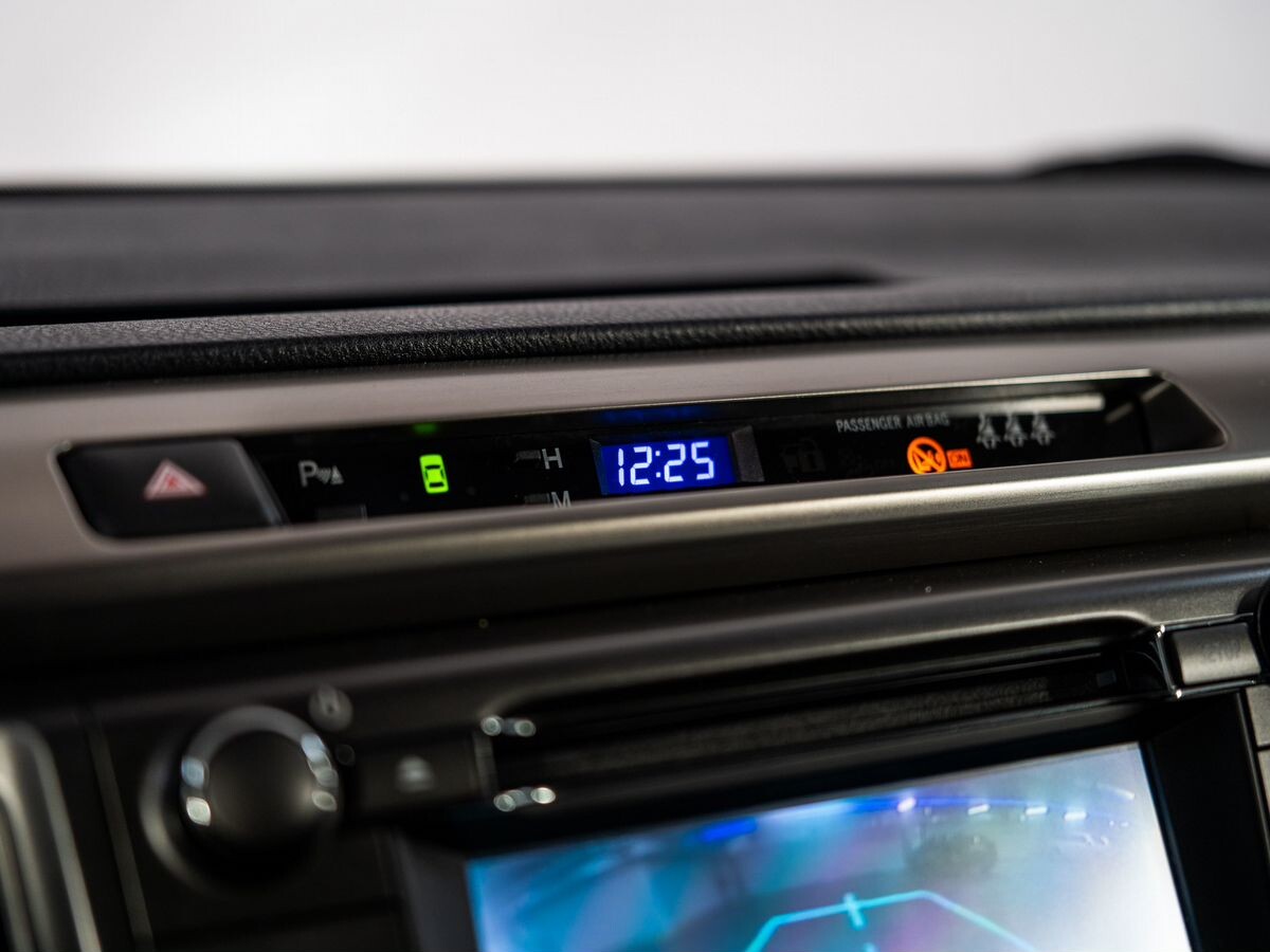 Toyota RAV4 2014 - фото автомобиля