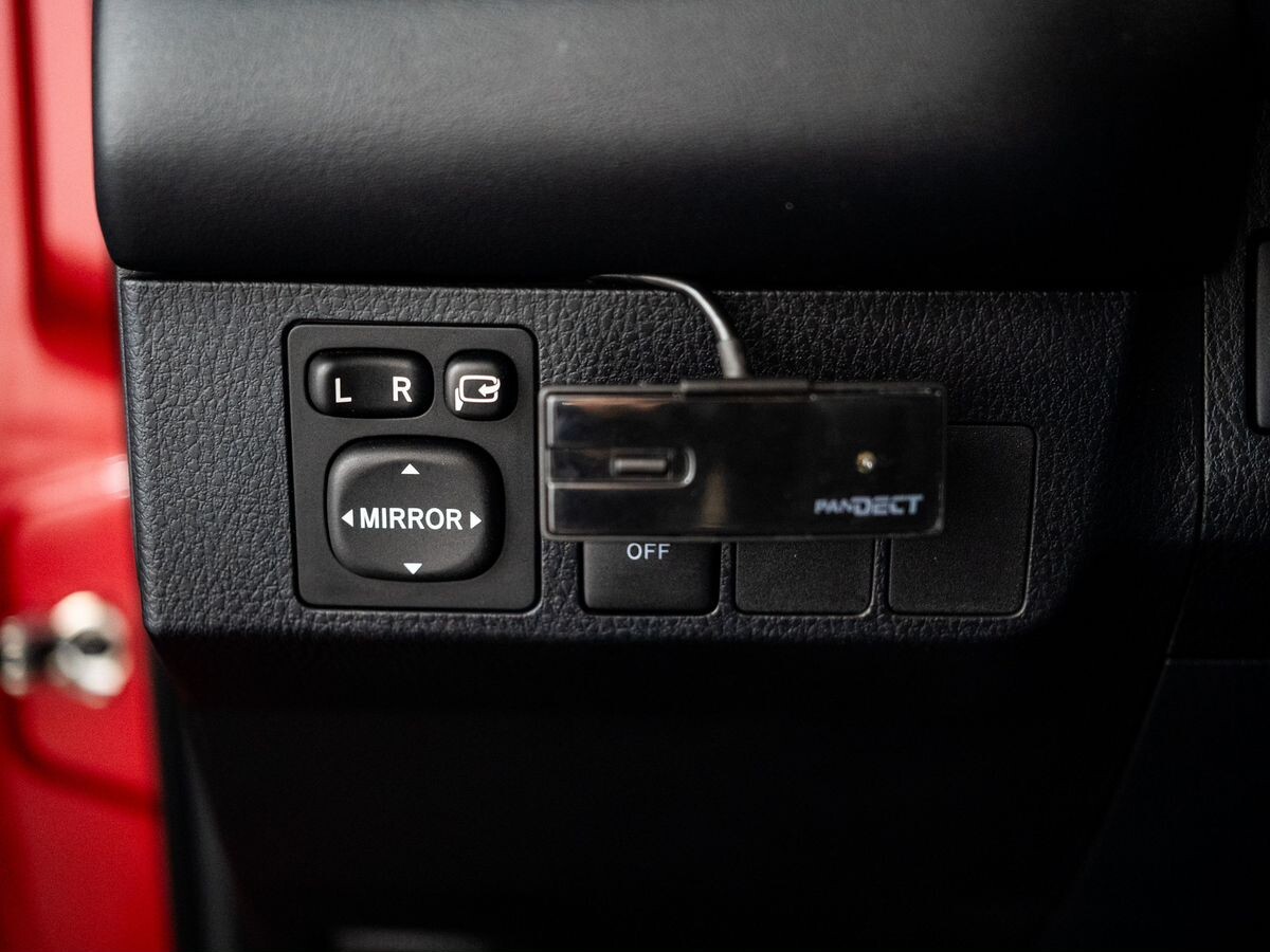 Toyota RAV4 2014 - фото автомобиля