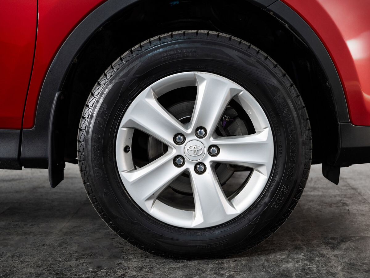 Toyota RAV4 2014 - фото автомобиля