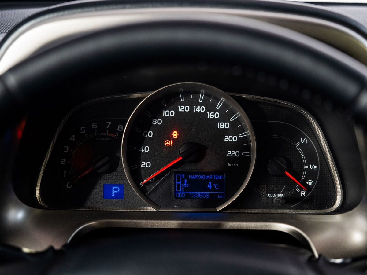 Toyota RAV4 2014 - фото автомобиля