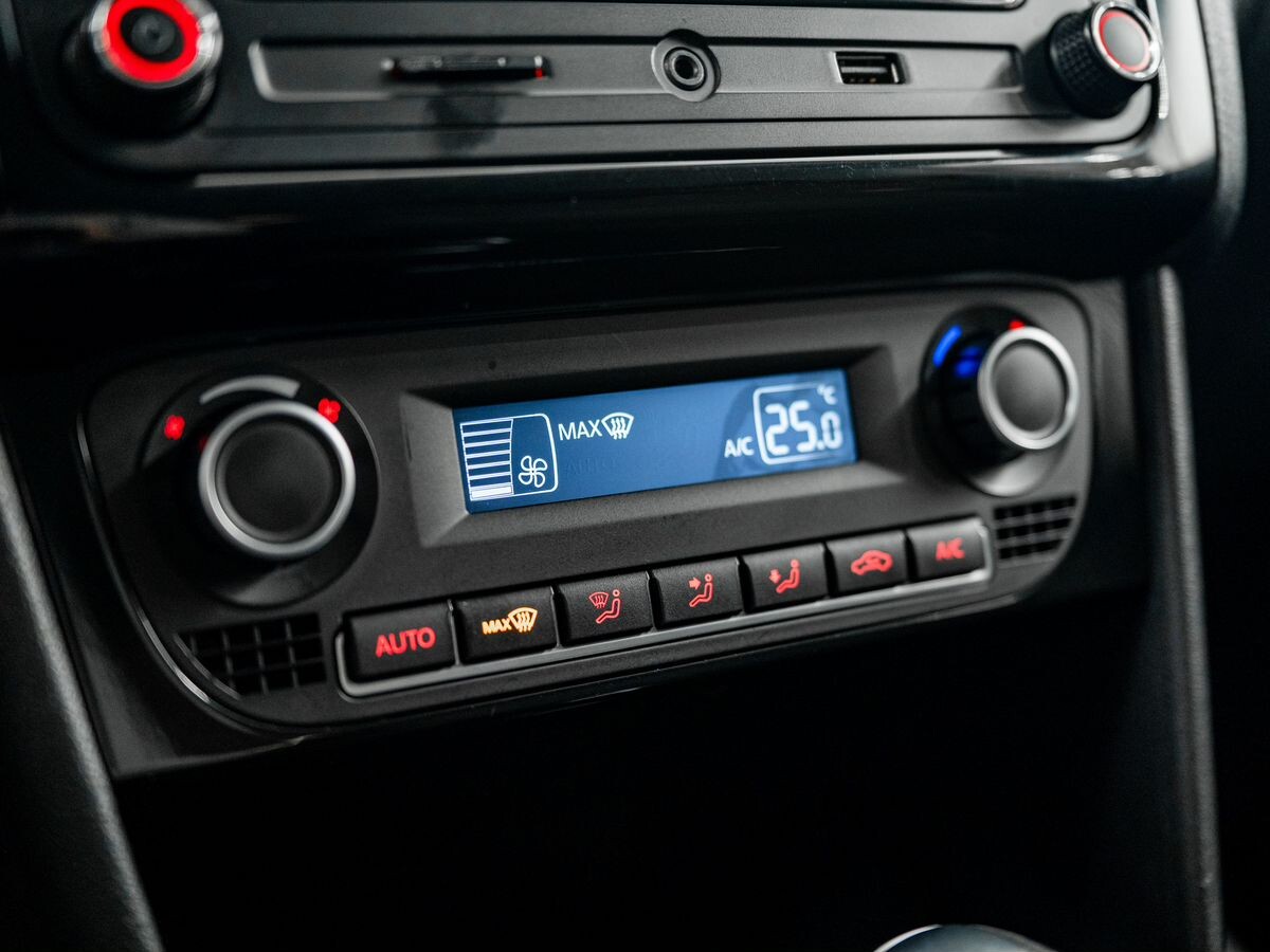 Volkswagen Polo 2017 - фото автомобиля