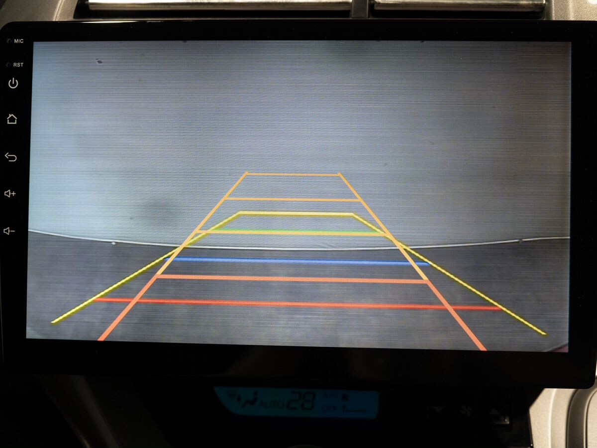 Honda Stream 2010 - фото автомобиля