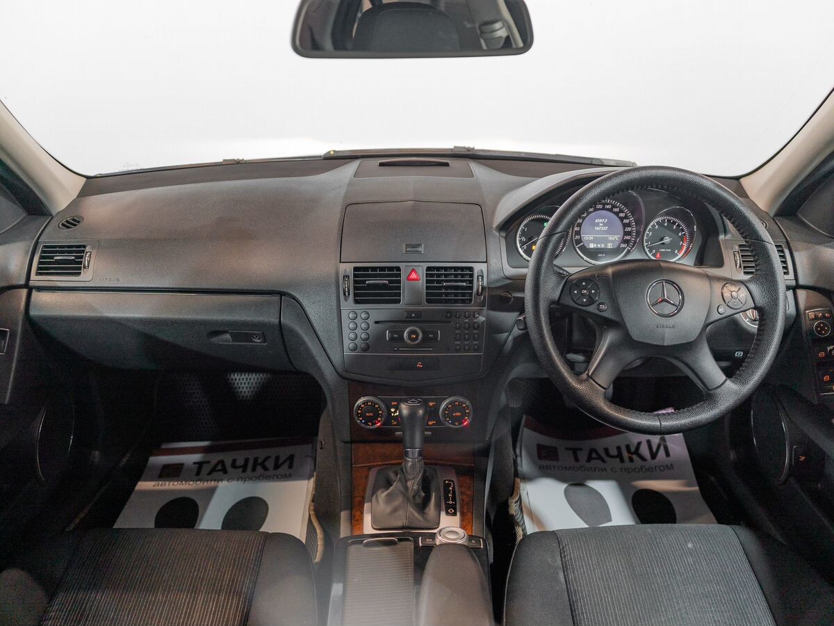Mercedes-Benz C-Класс 2010 - фото автомобиля