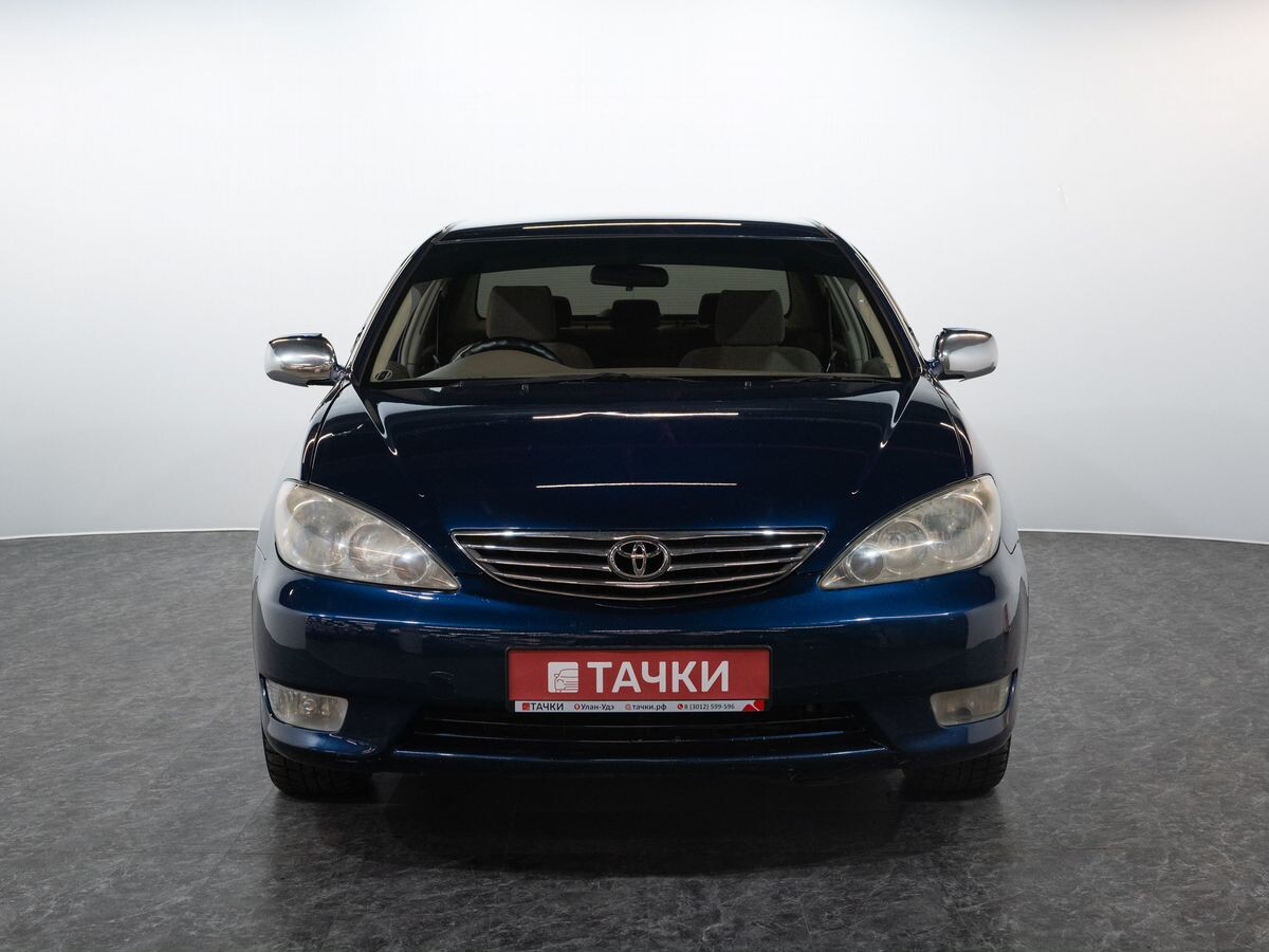 Toyota Camry 2005 - фото автомобиля