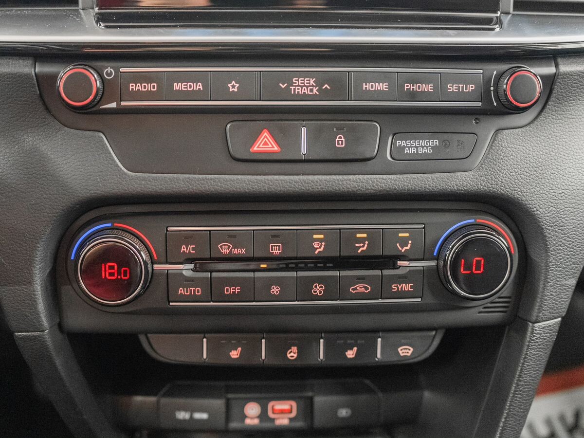 Kia Ceed 2020 - фото автомобиля