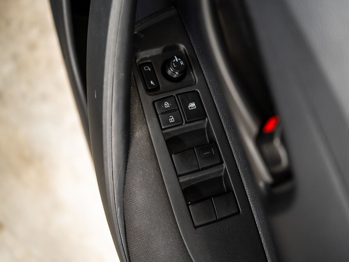 Toyota Corolla 2019 - фото автомобиля