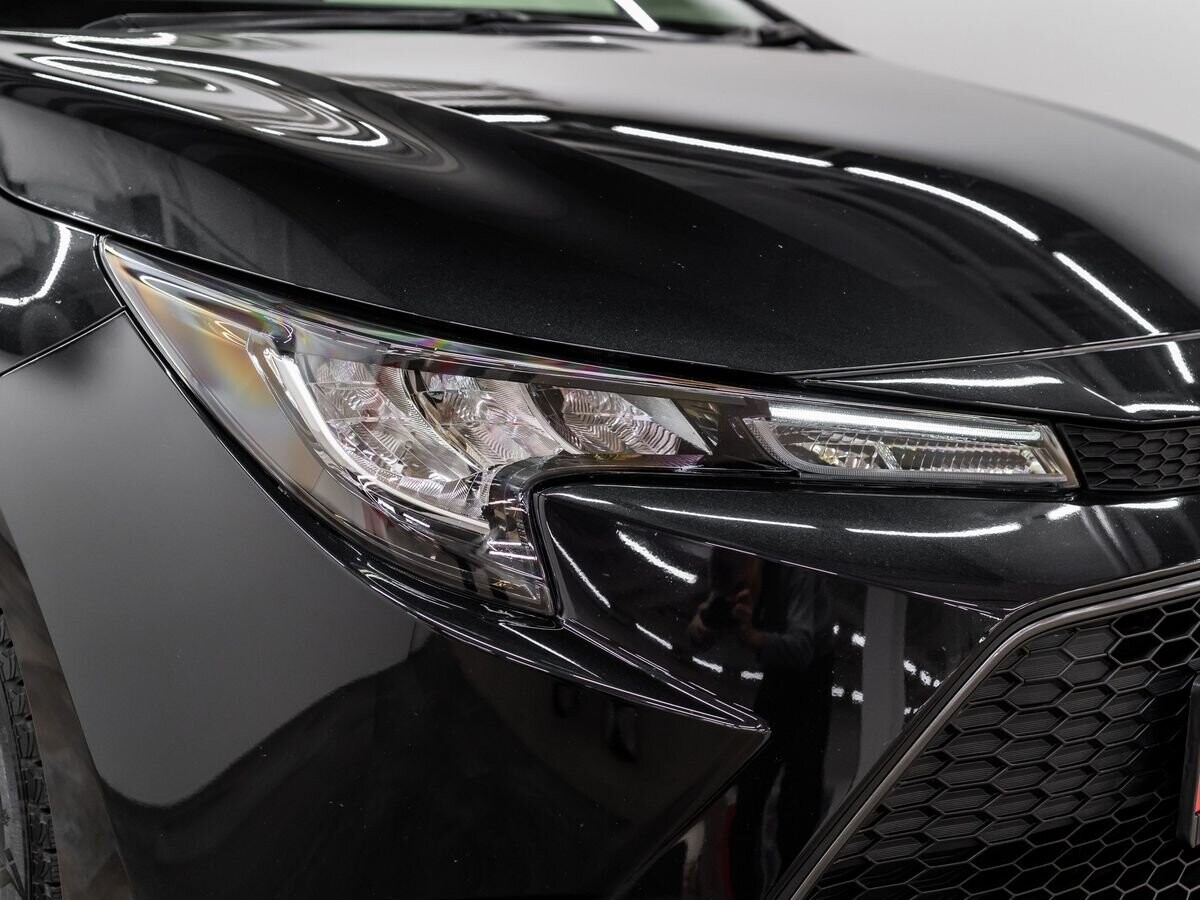 Toyota Corolla 2019 - фото автомобиля