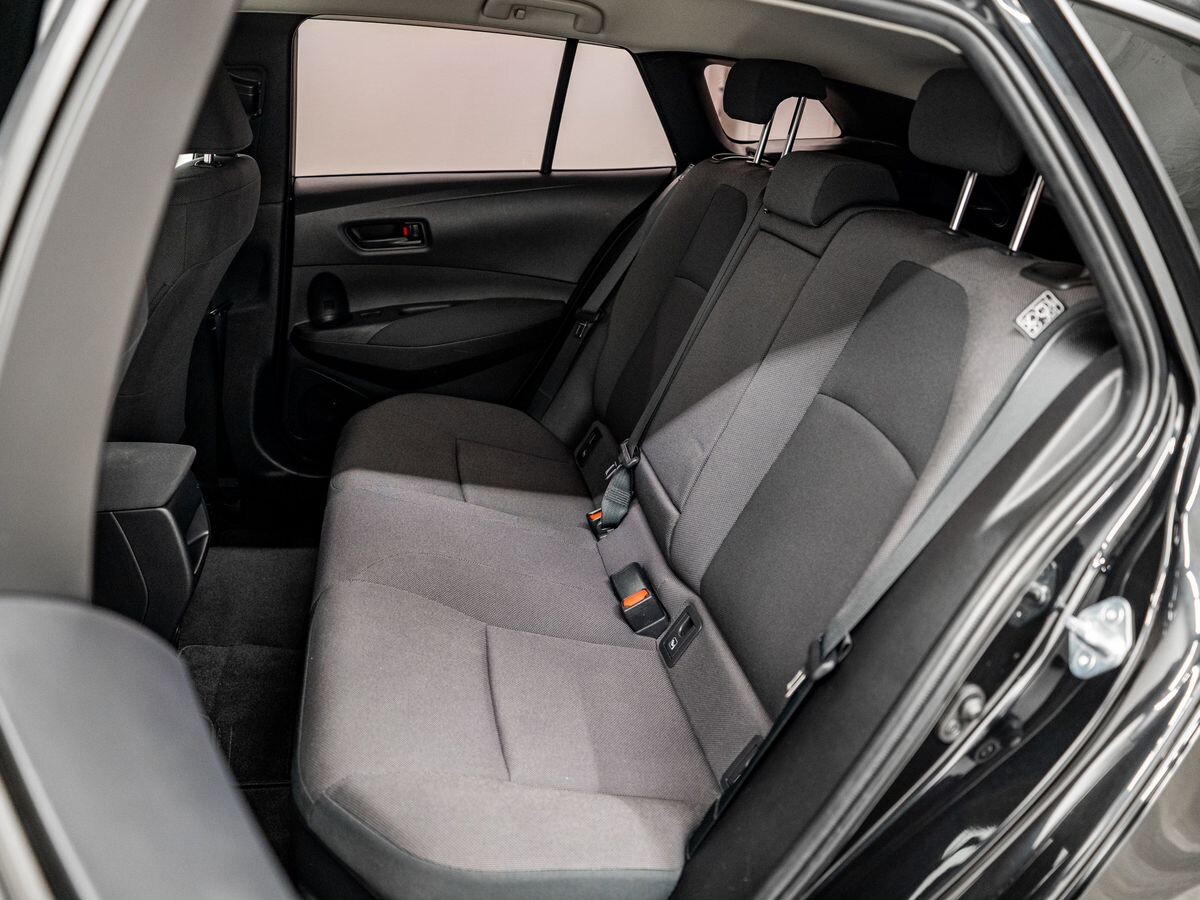 Toyota Corolla 2019 - фото автомобиля