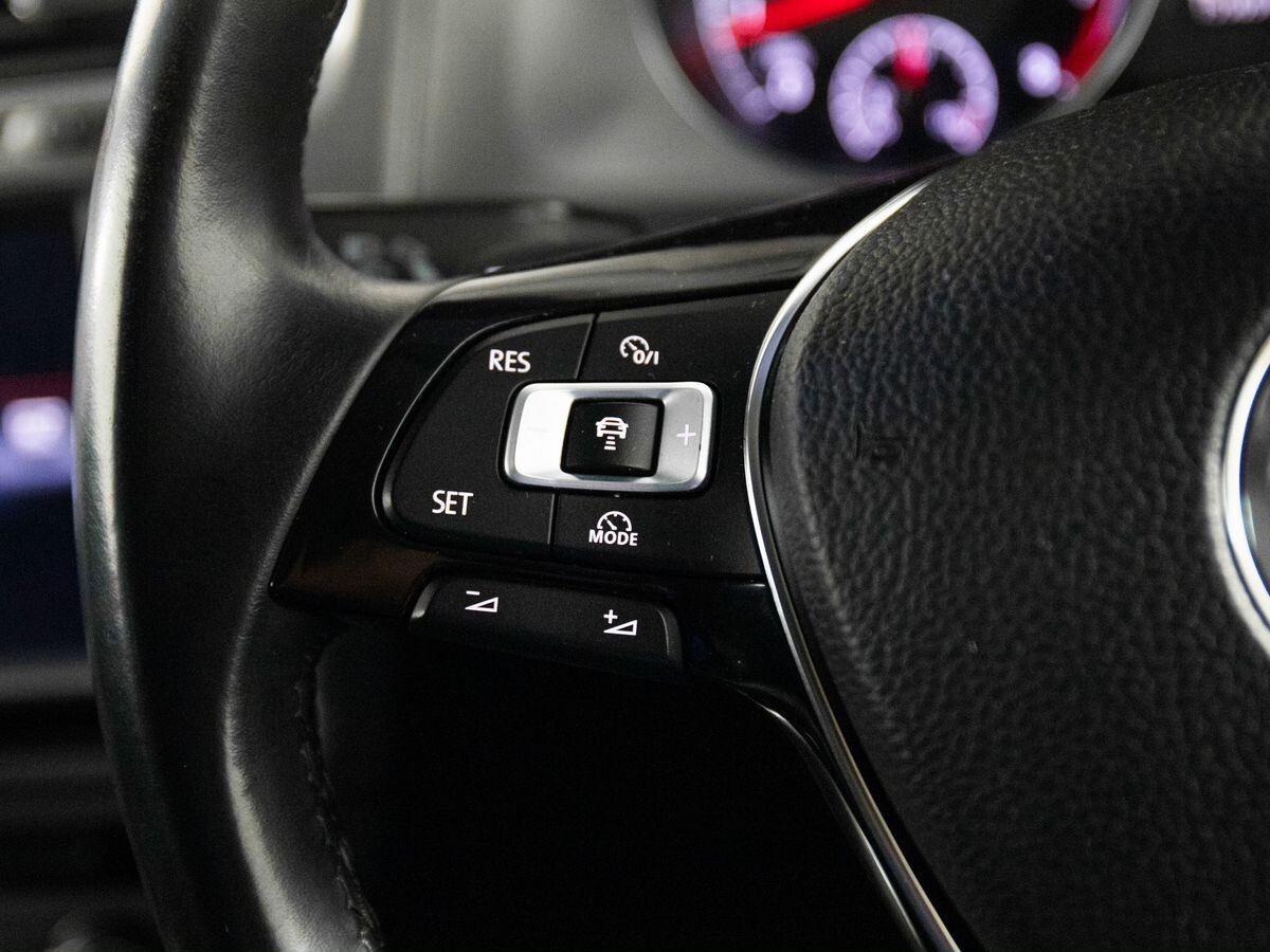 Volkswagen Golf 2014 - фото автомобиля