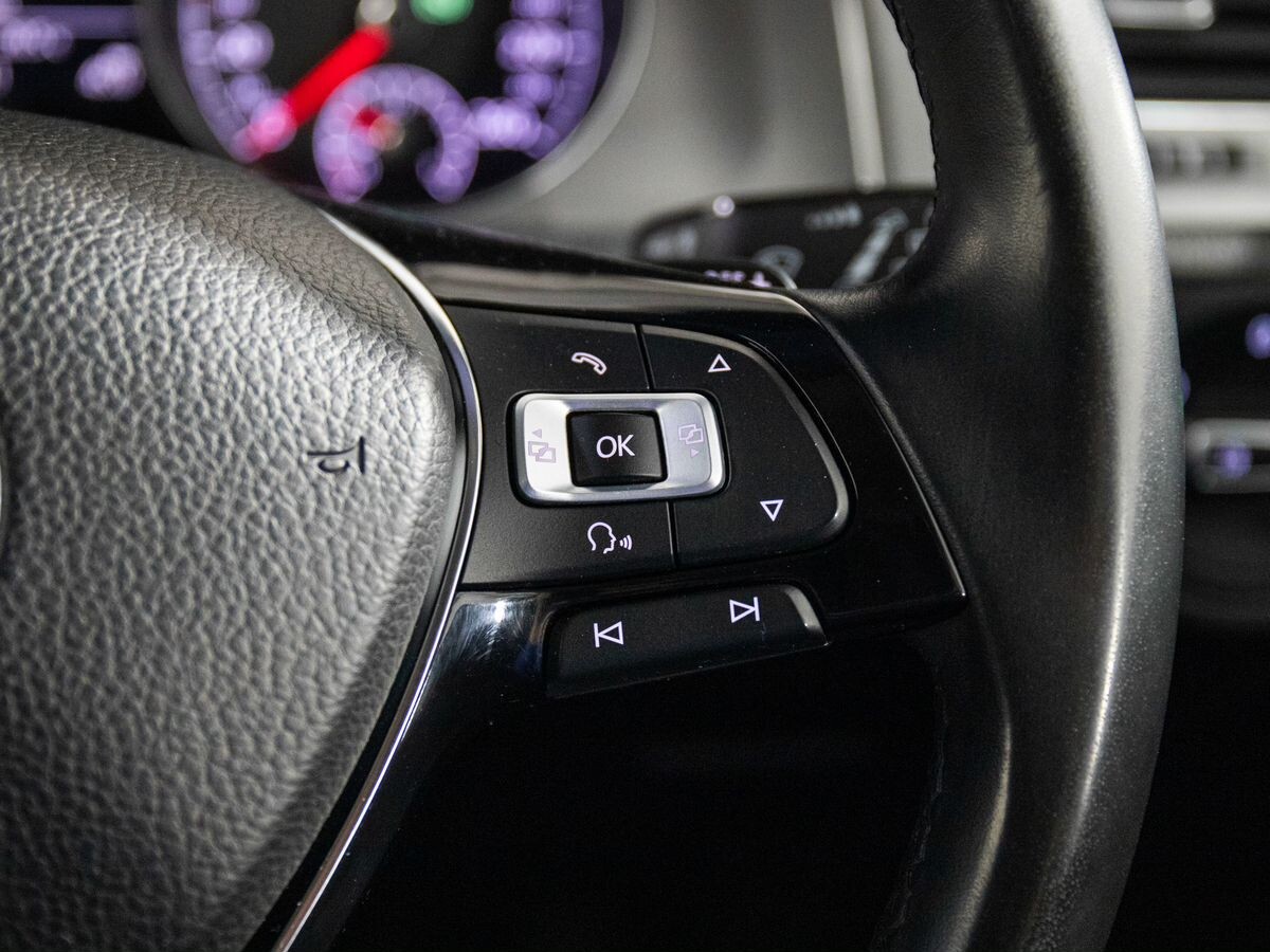 Volkswagen Golf 2014 - фото автомобиля