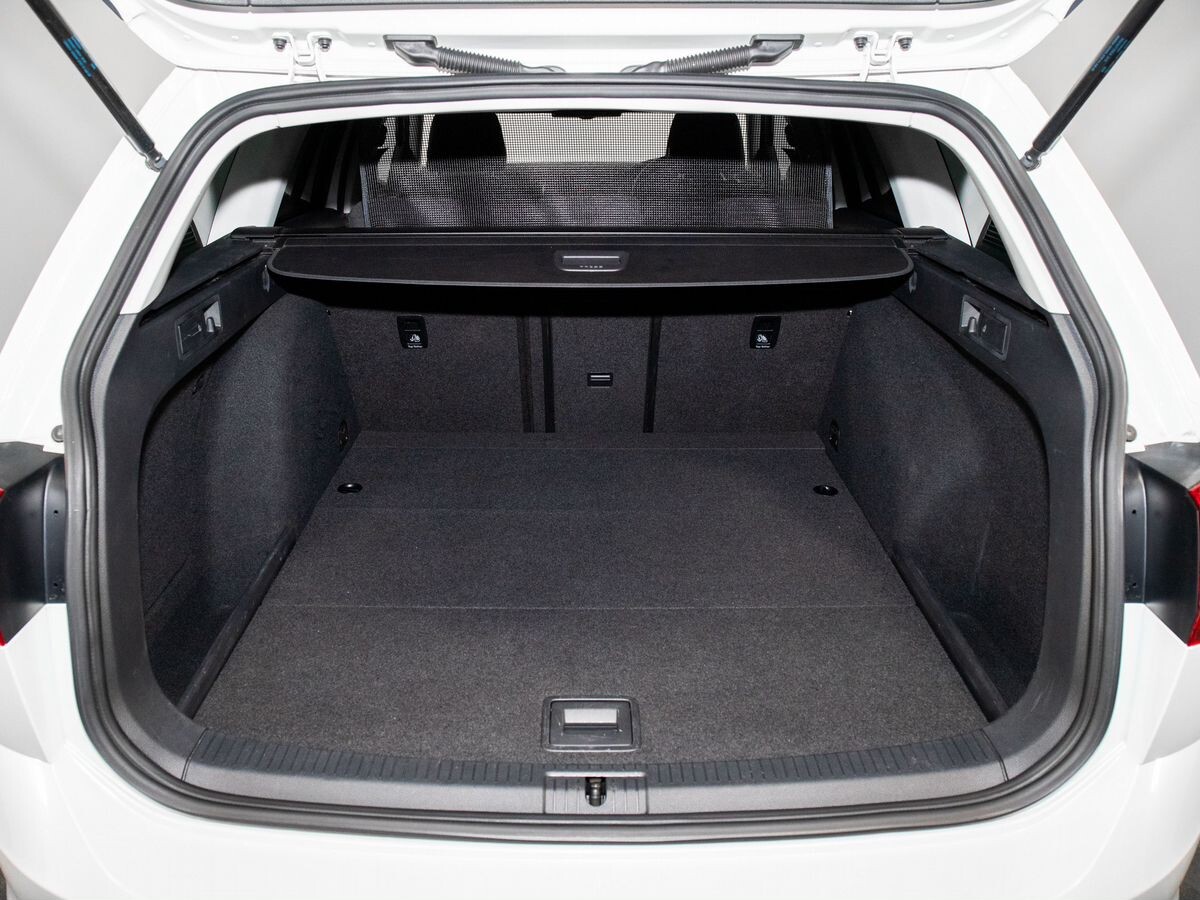 Volkswagen Golf 2014 - фото автомобиля