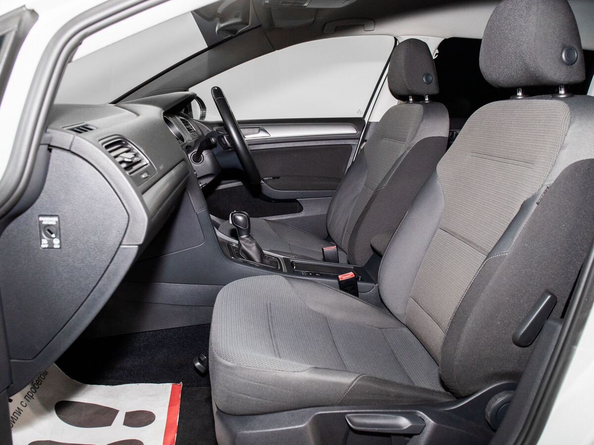 Volkswagen Golf 2014 - фото автомобиля