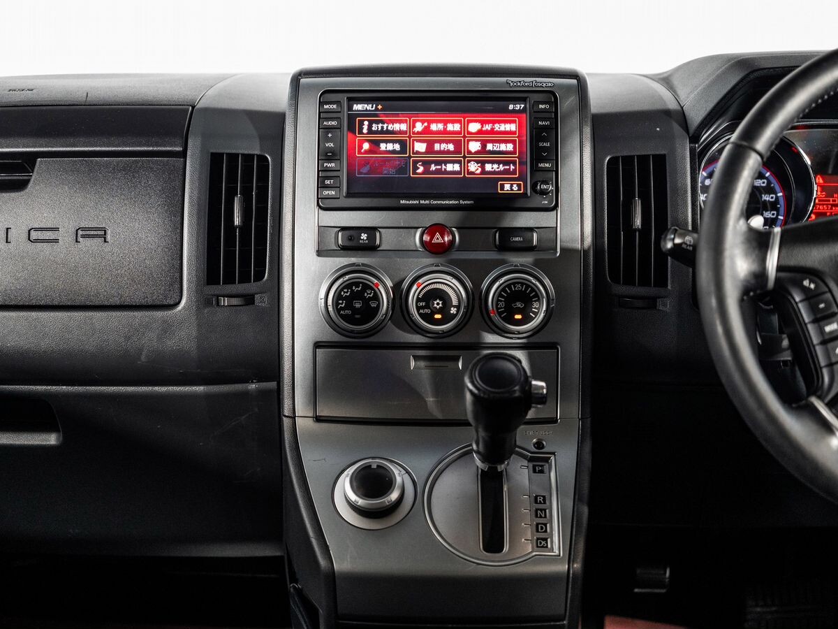 Mitsubishi Delica D:5 2009 - фото автомобиля