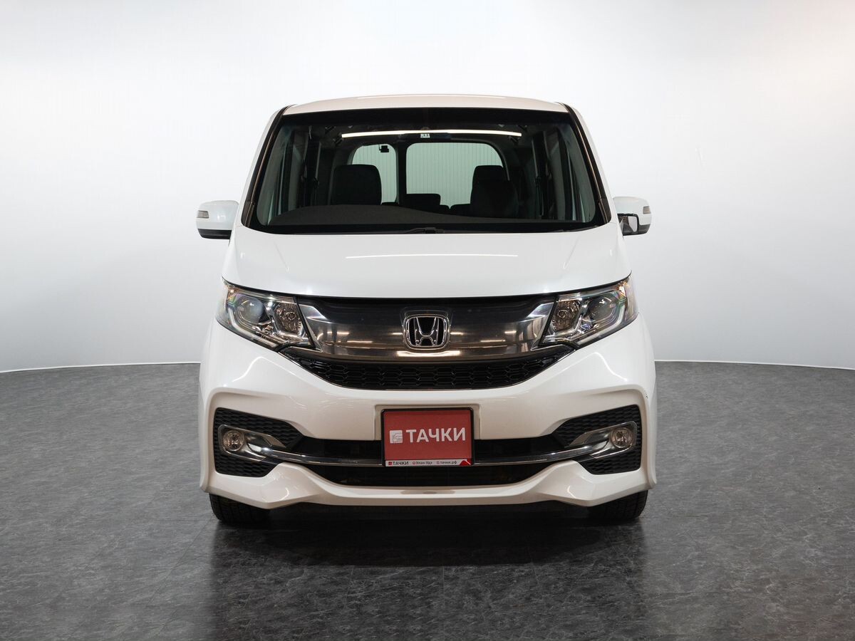 Honda Stepwgn 2015 - фото автомобиля