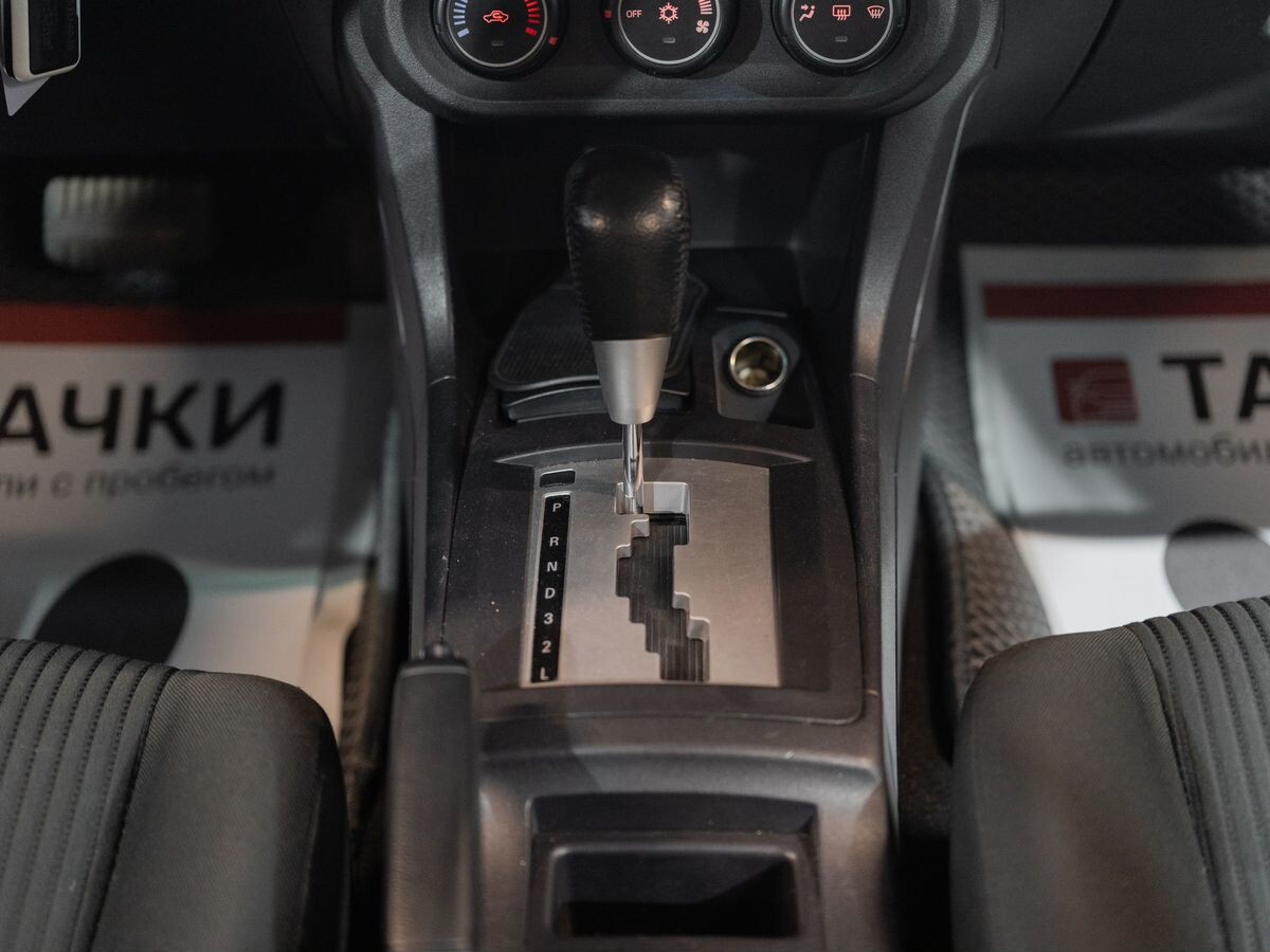 Mitsubishi Lancer 2013 - фото автомобиля