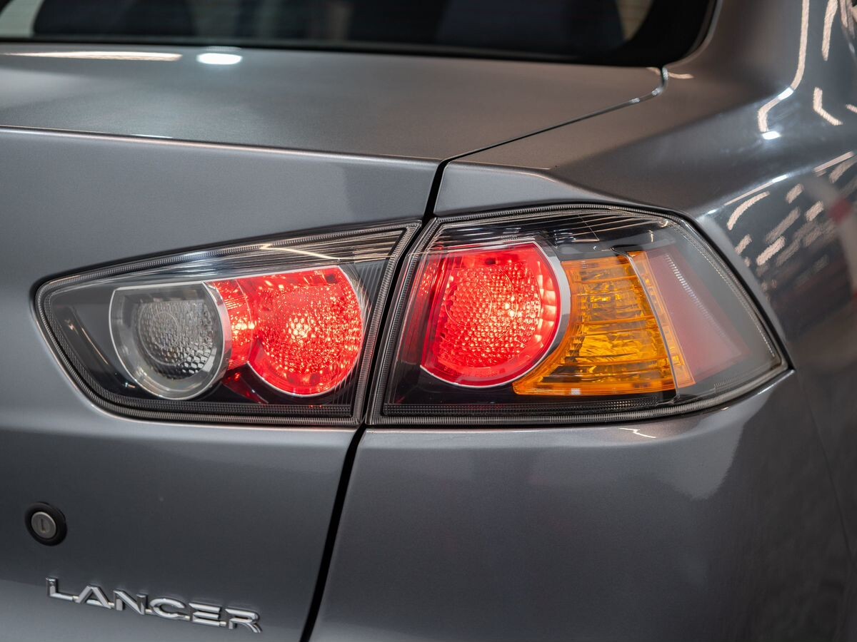 Mitsubishi Lancer 2013 - фото автомобиля