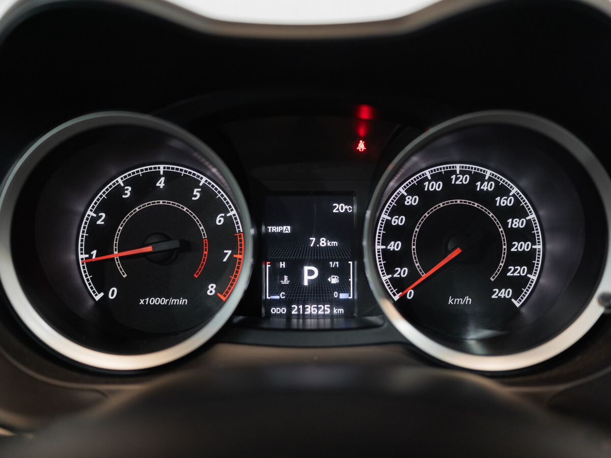 Mitsubishi Lancer 2013 - фото автомобиля