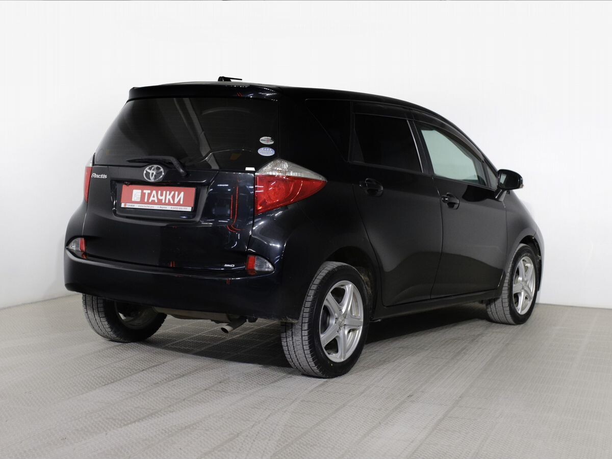 Toyota Ractis 2011 - фото автомобиля