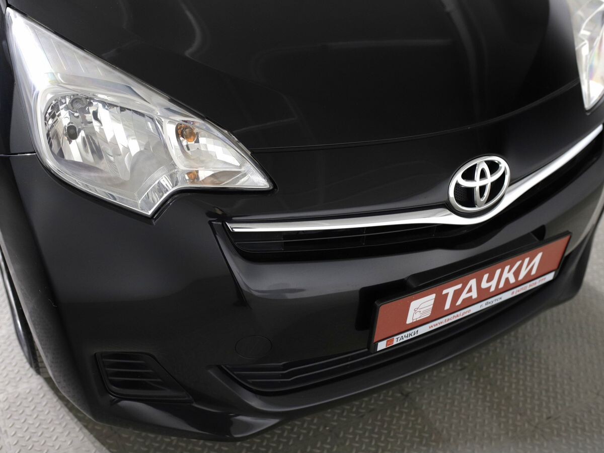 Toyota Ractis 2011 - фото автомобиля