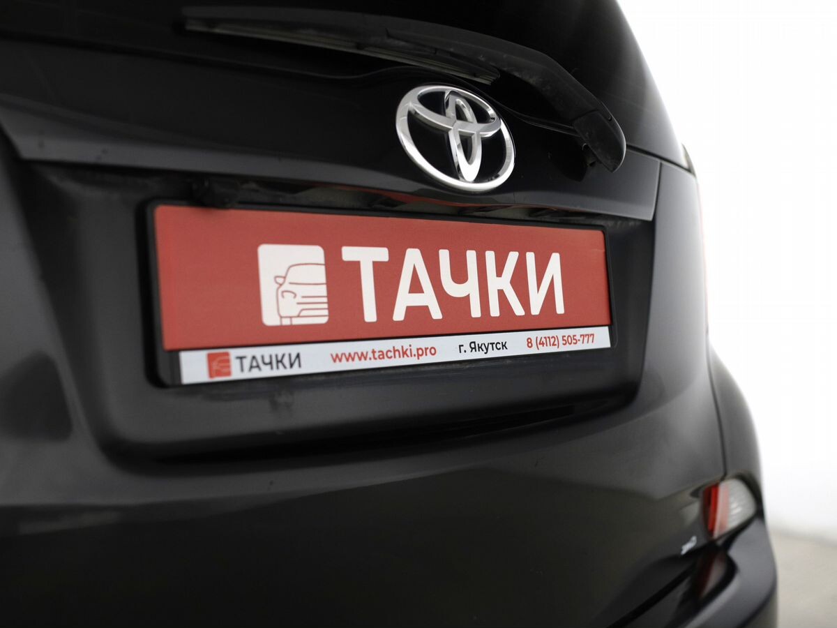Toyota Ractis 2011 - фото автомобиля
