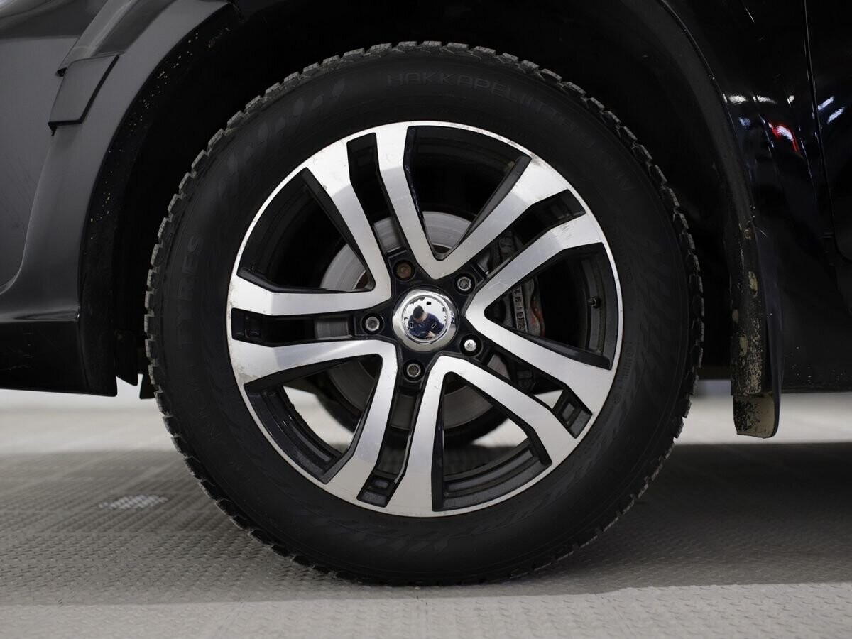 Lexus LX 2010 - фото автомобиля