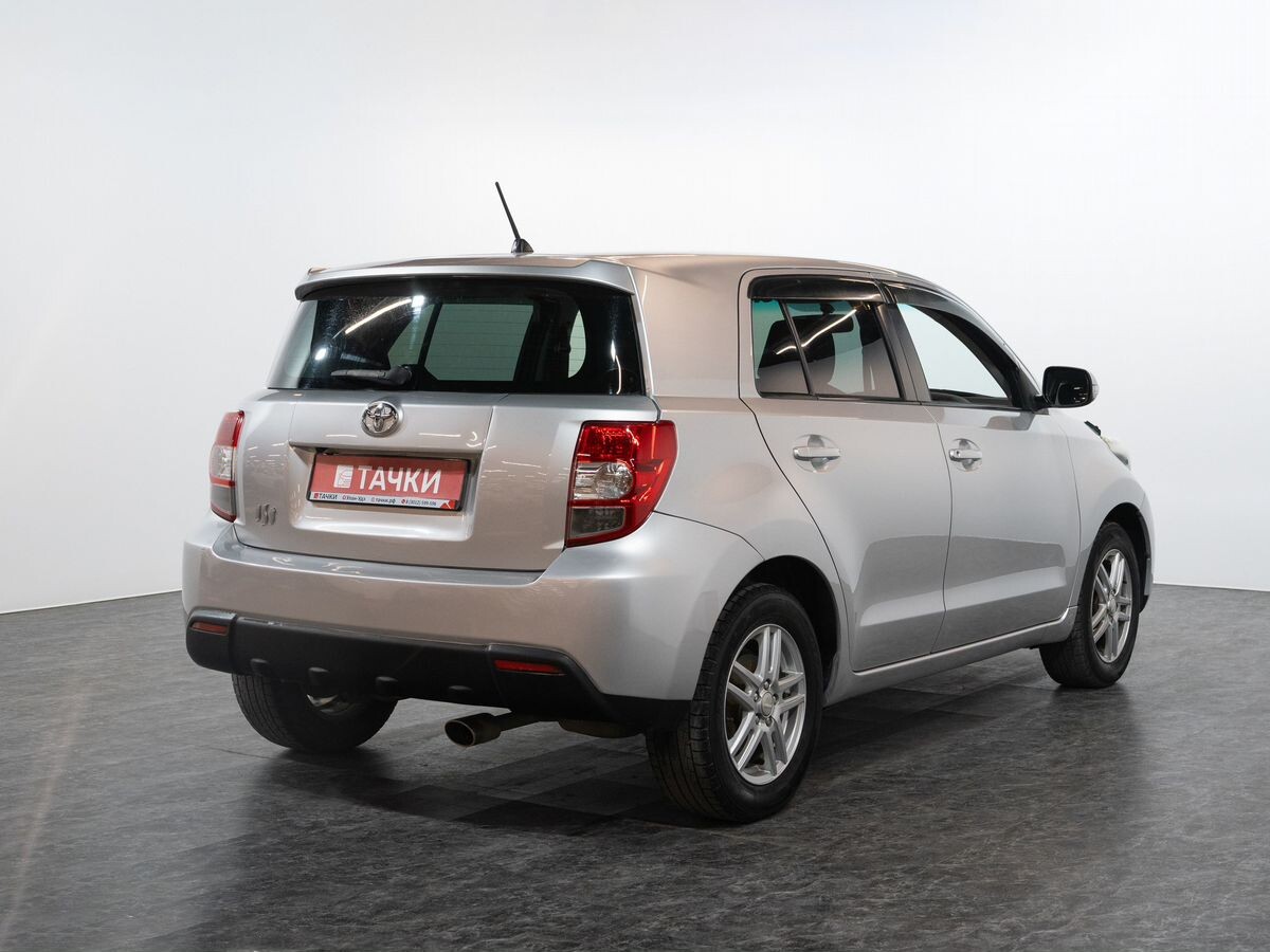 Toyota Ist 2013 - фото автомобиля