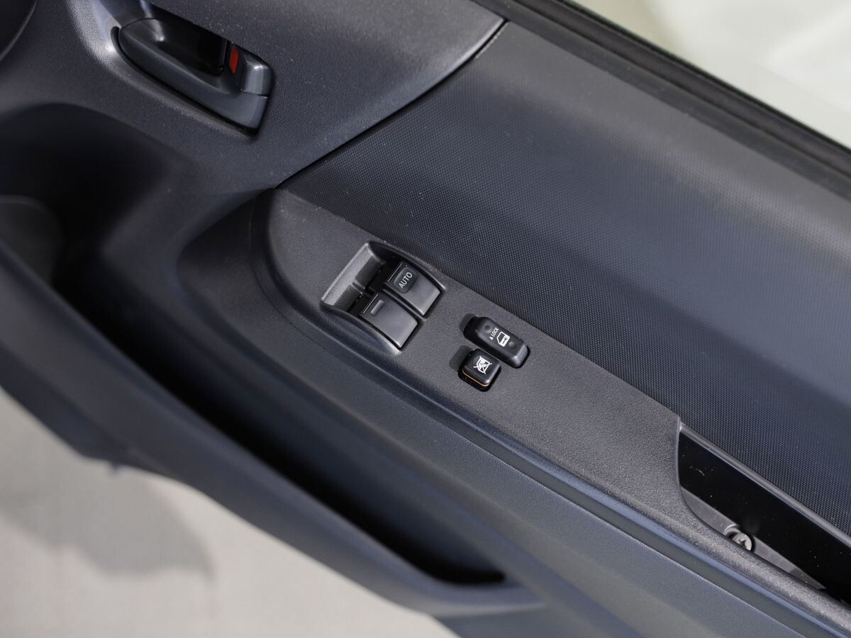 Toyota RegiusAce 2017 - фото автомобиля