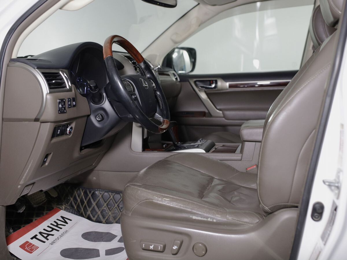 Lexus GX 2012 - фото автомобиля