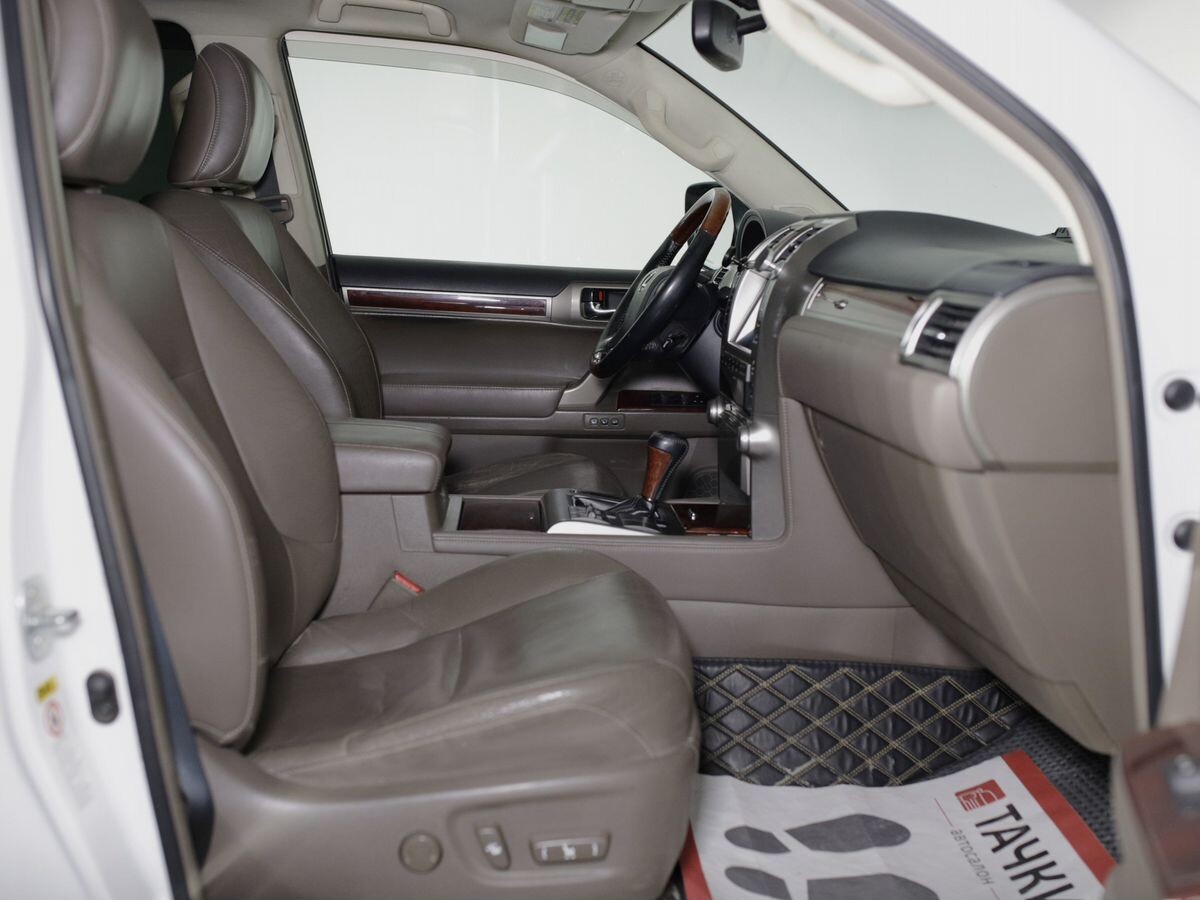 Lexus GX 2012 - фото автомобиля