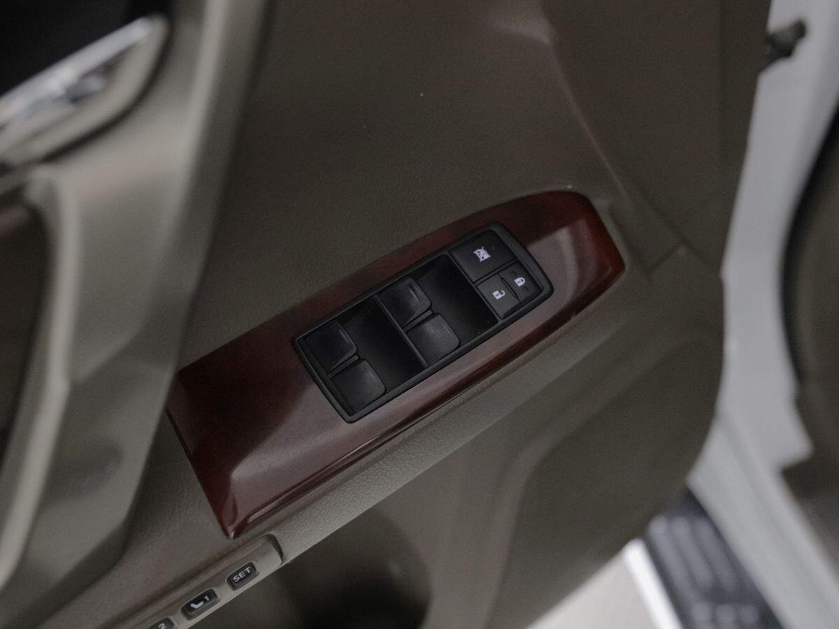 Lexus GX 2012 - фото автомобиля