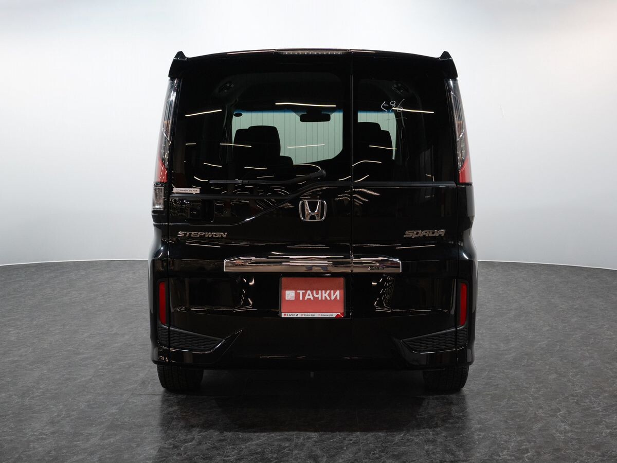 Honda Stepwgn 2021 - фото автомобиля