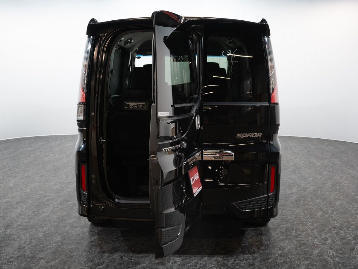 Honda Stepwgn 2021 - фото автомобиля