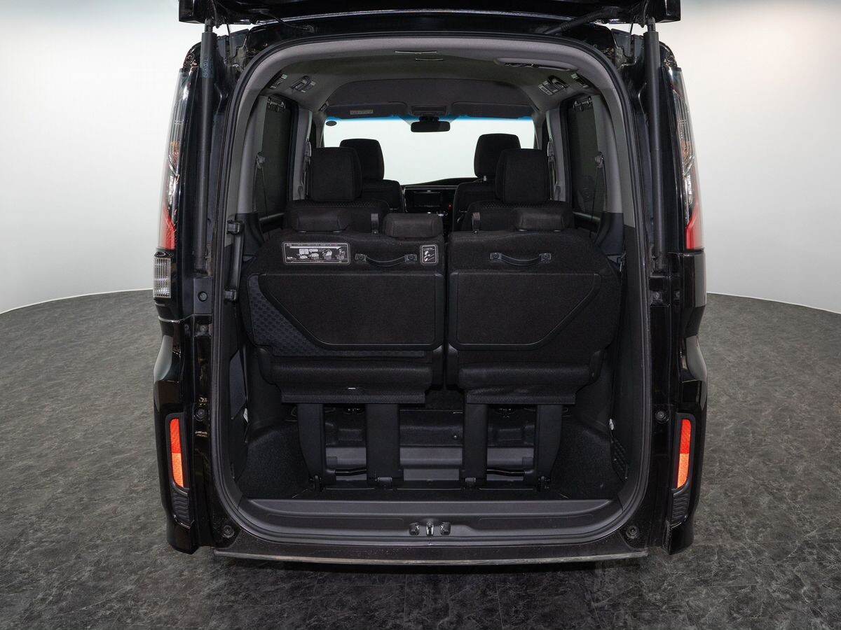 Honda Stepwgn 2021 - фото автомобиля