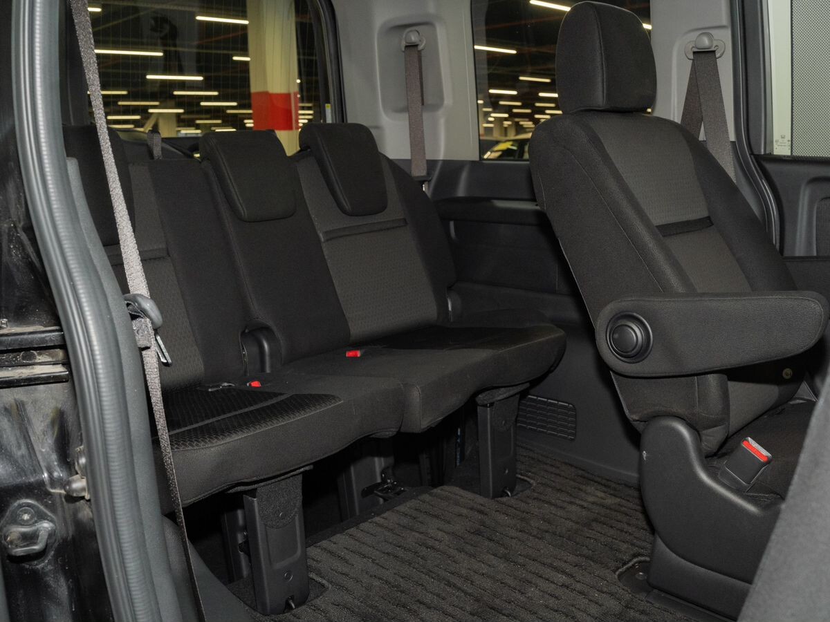 Honda Stepwgn 2021 - фото автомобиля