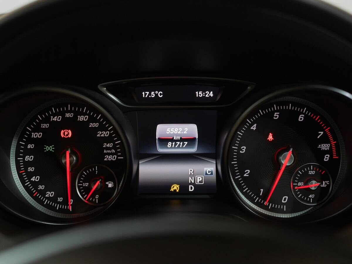 Mercedes-Benz GLA 2017 - фото автомобиля