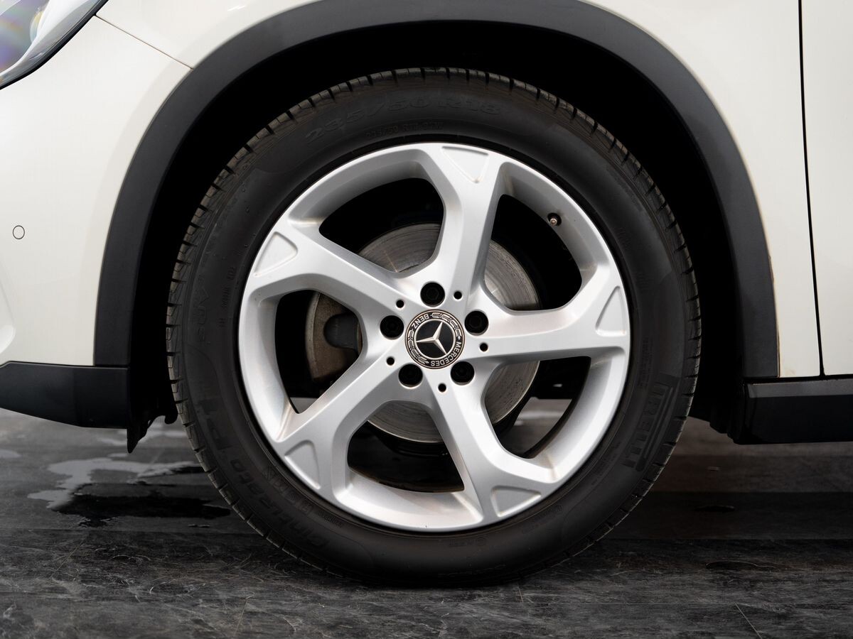 Mercedes-Benz GLA 2017 - фото автомобиля