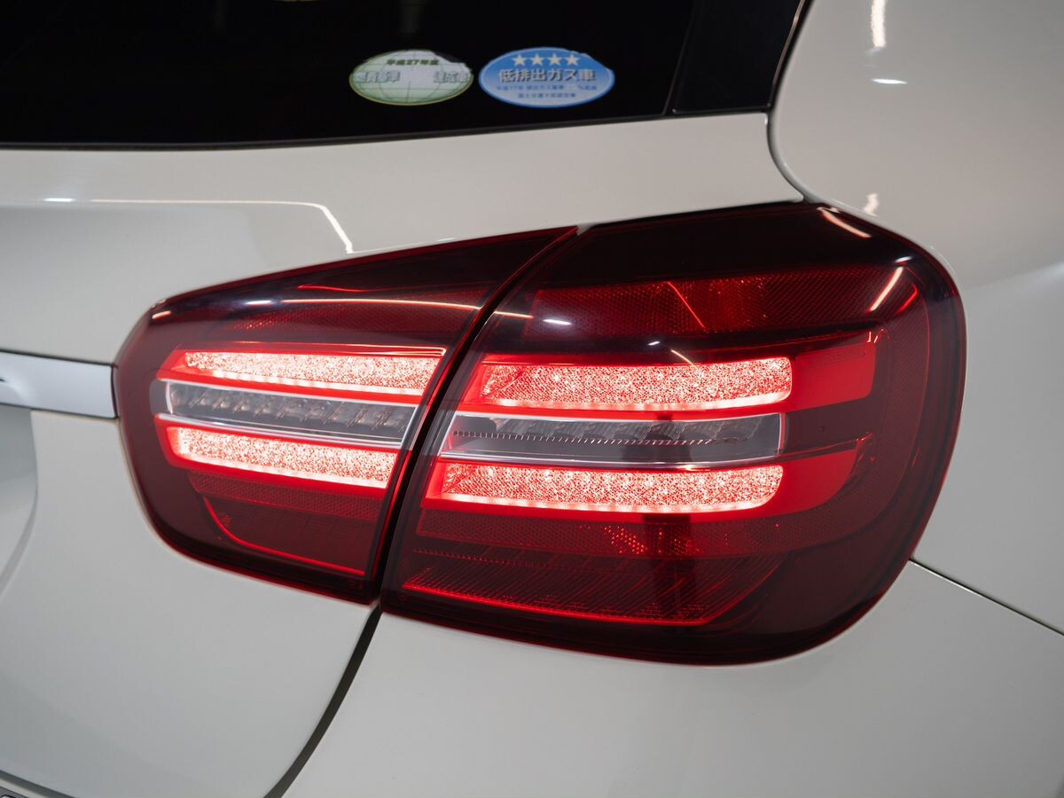 Mercedes-Benz GLA 2017 - фото автомобиля