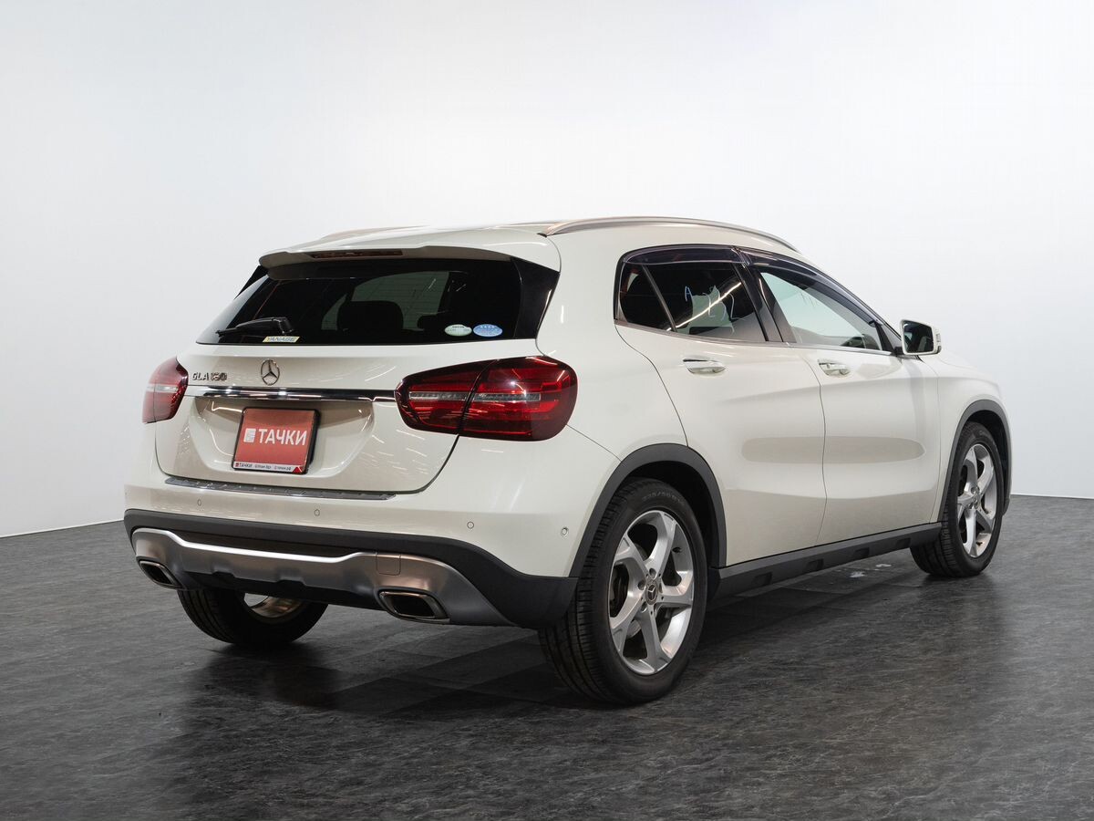 Mercedes-Benz GLA 2017 - фото автомобиля