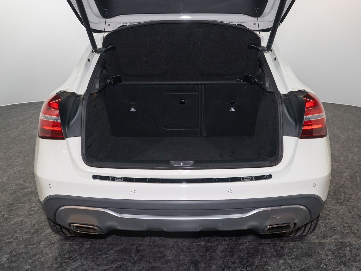 Mercedes-Benz GLA 2017 - фото автомобиля