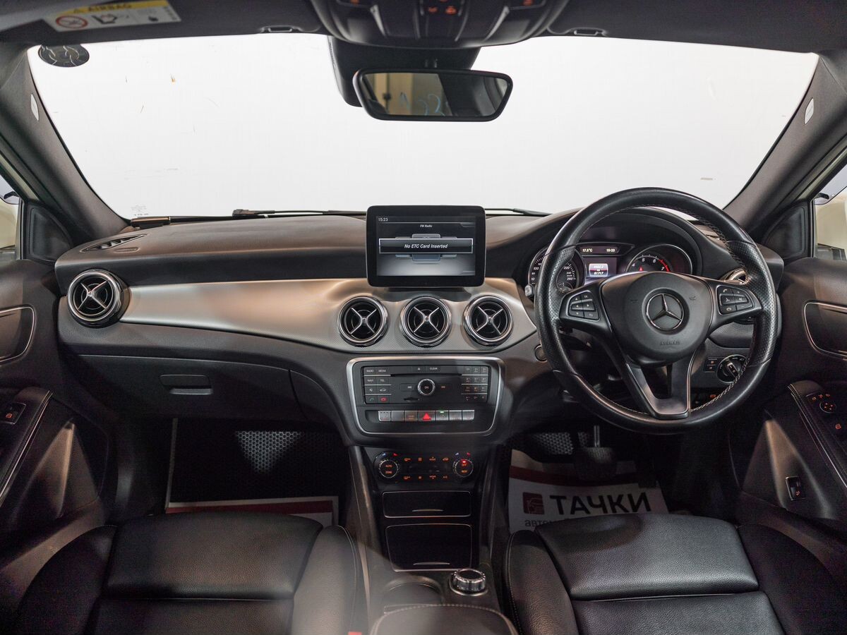 Mercedes-Benz GLA 2017 - фото автомобиля
