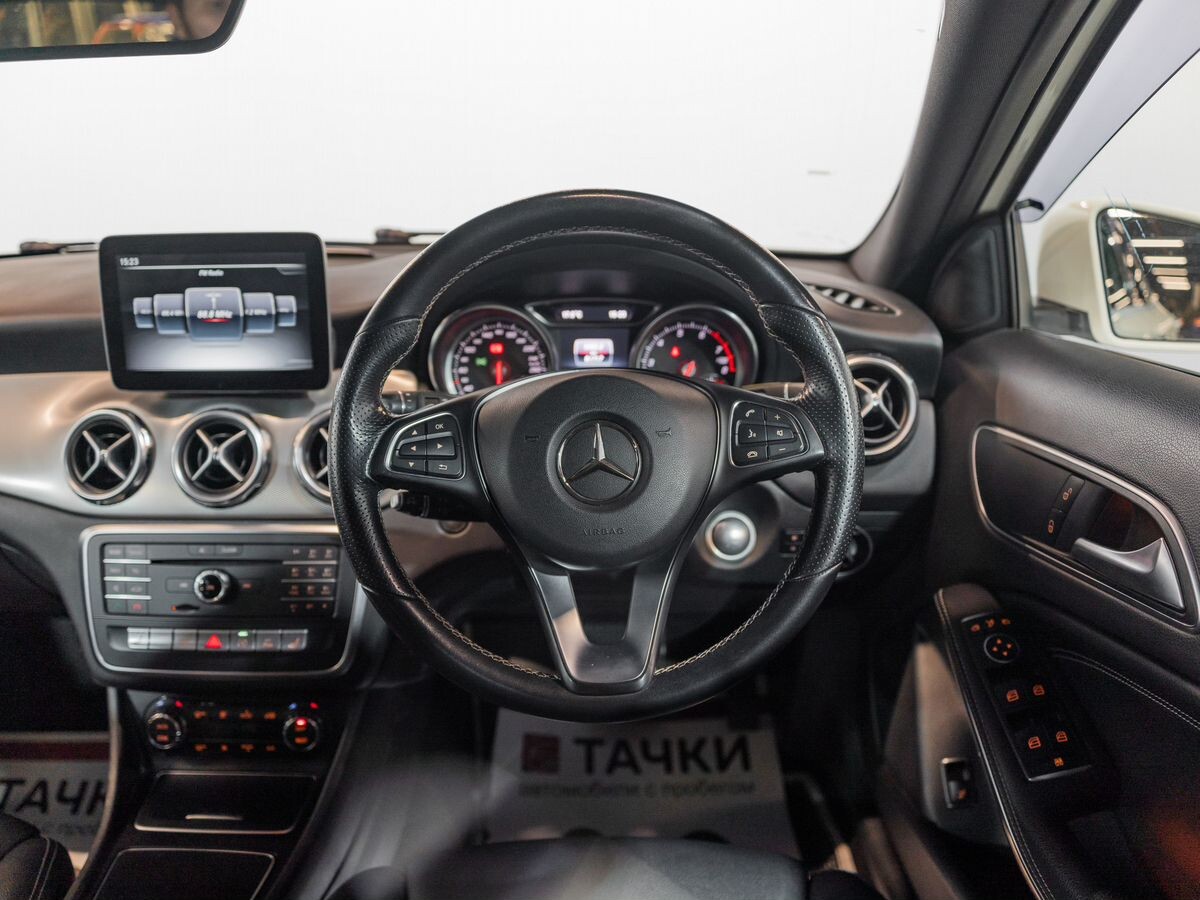 Mercedes-Benz GLA 2017 - фото автомобиля